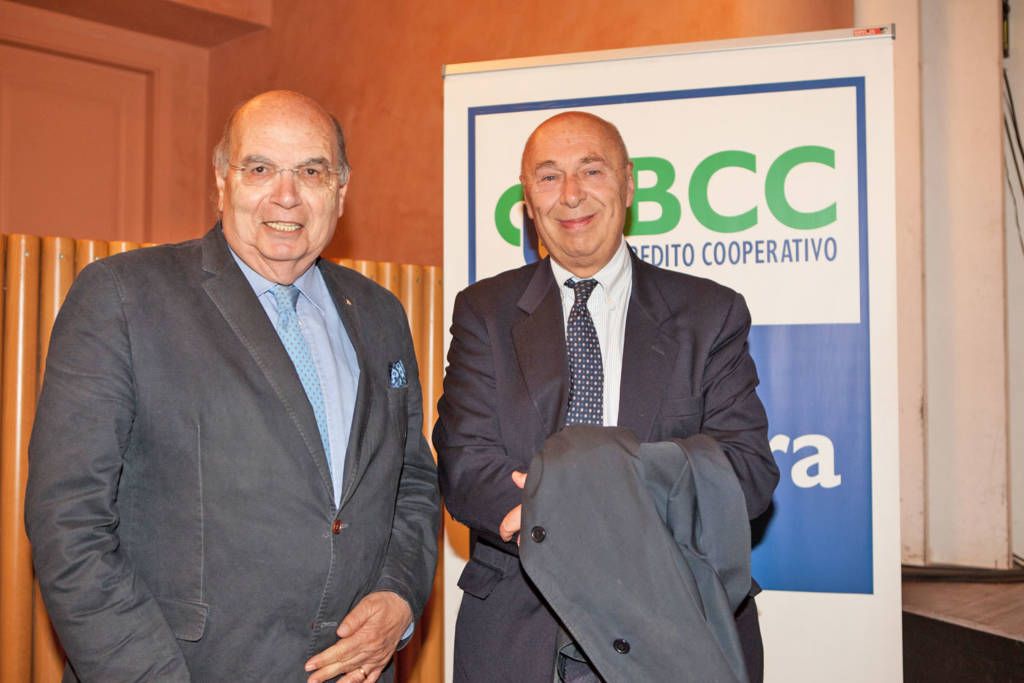 Lo storico Paolo Mieli con il presidente della Bcc di Gradara Fausto Caldari